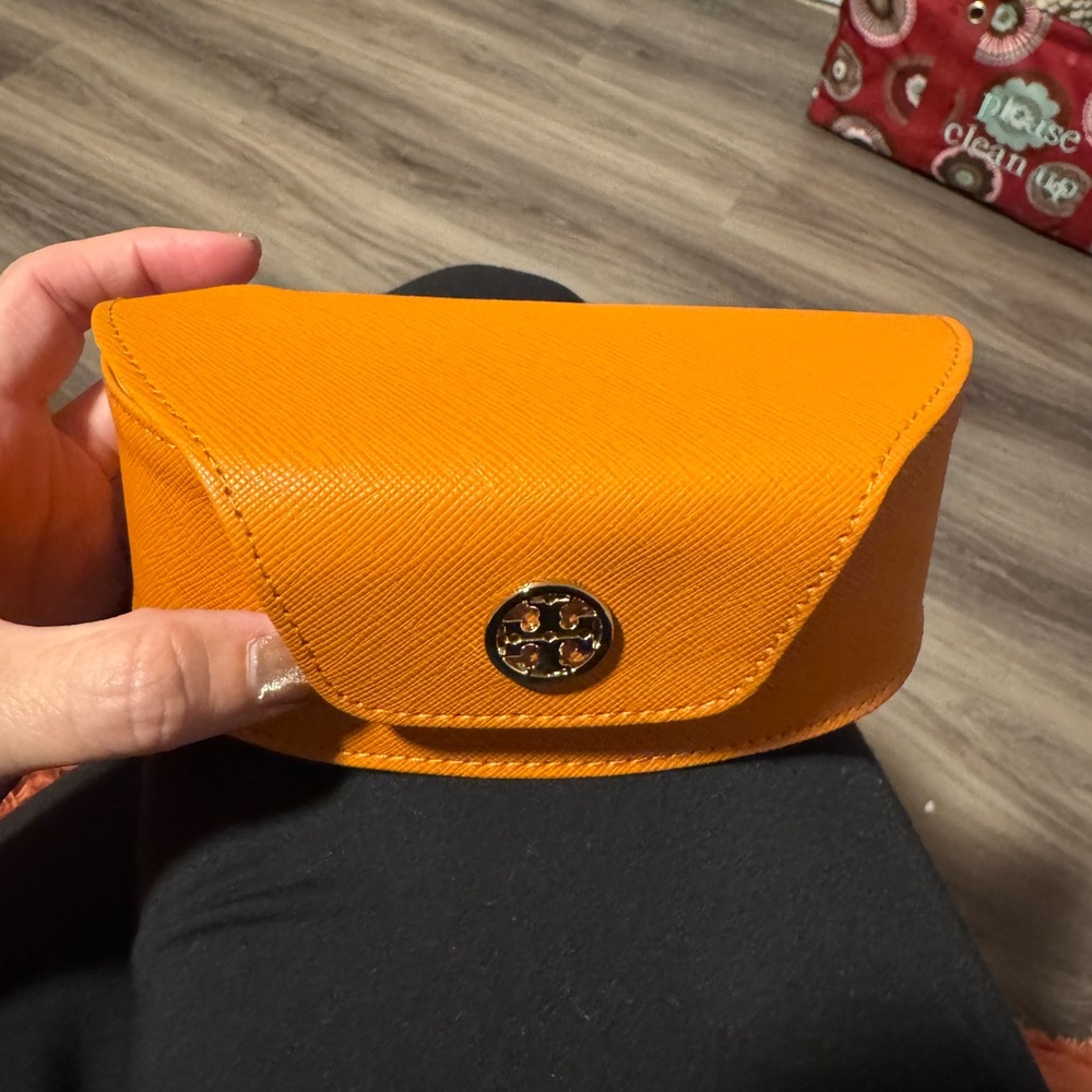 Tory Burch sunglasses case